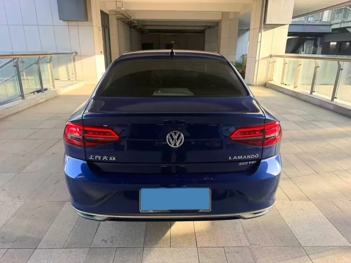 2019 Volkswagen Passat 1.4T 150HP L4 7DCT,autocango,china used car exporter,china ev exporter,chinese used car exporter,chinese used ev exporter