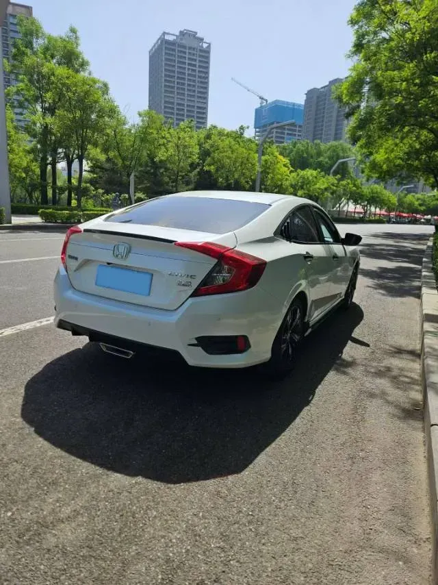 2019 Honda Civic 1.5T 177HP L4 CVT,autocango,china used car exporter,china ev exporter,chinese used car exporter,chinese used ev exporter