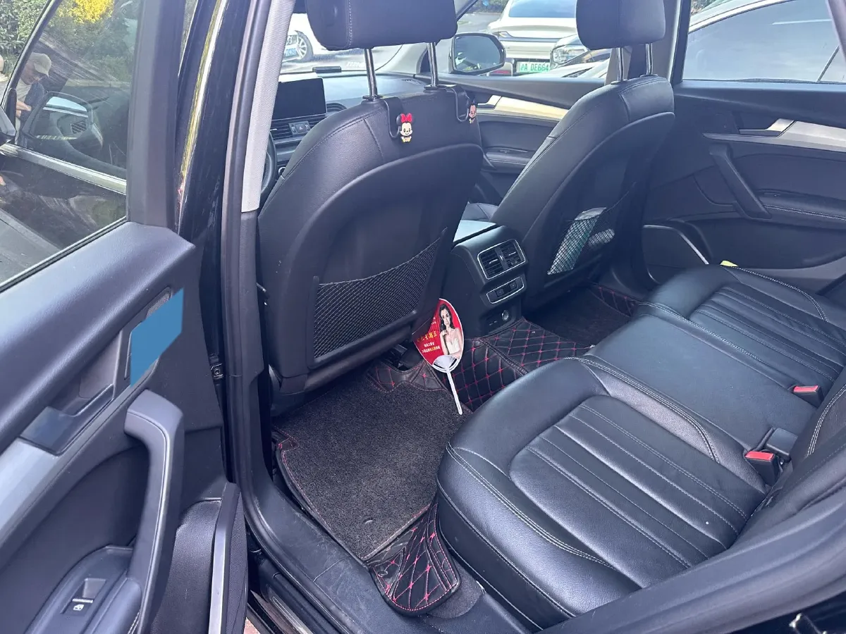 2020 Audi Q5L 2.0T 190HP L4 7DCT,autocango,china used car exporter,china ev exporter,chinese used car exporter,chinese used ev exporter