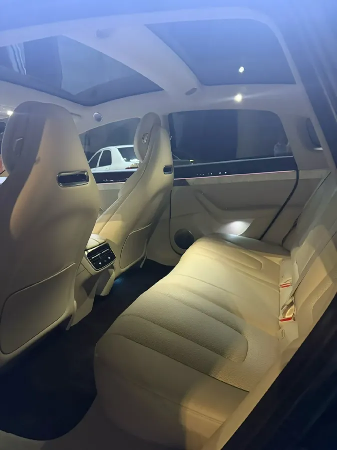 2025 Luxeed S7 BEV 82KWH,autocango,china used car exporter,china ev exporter,chinese used car exporter,chinese used ev exporter