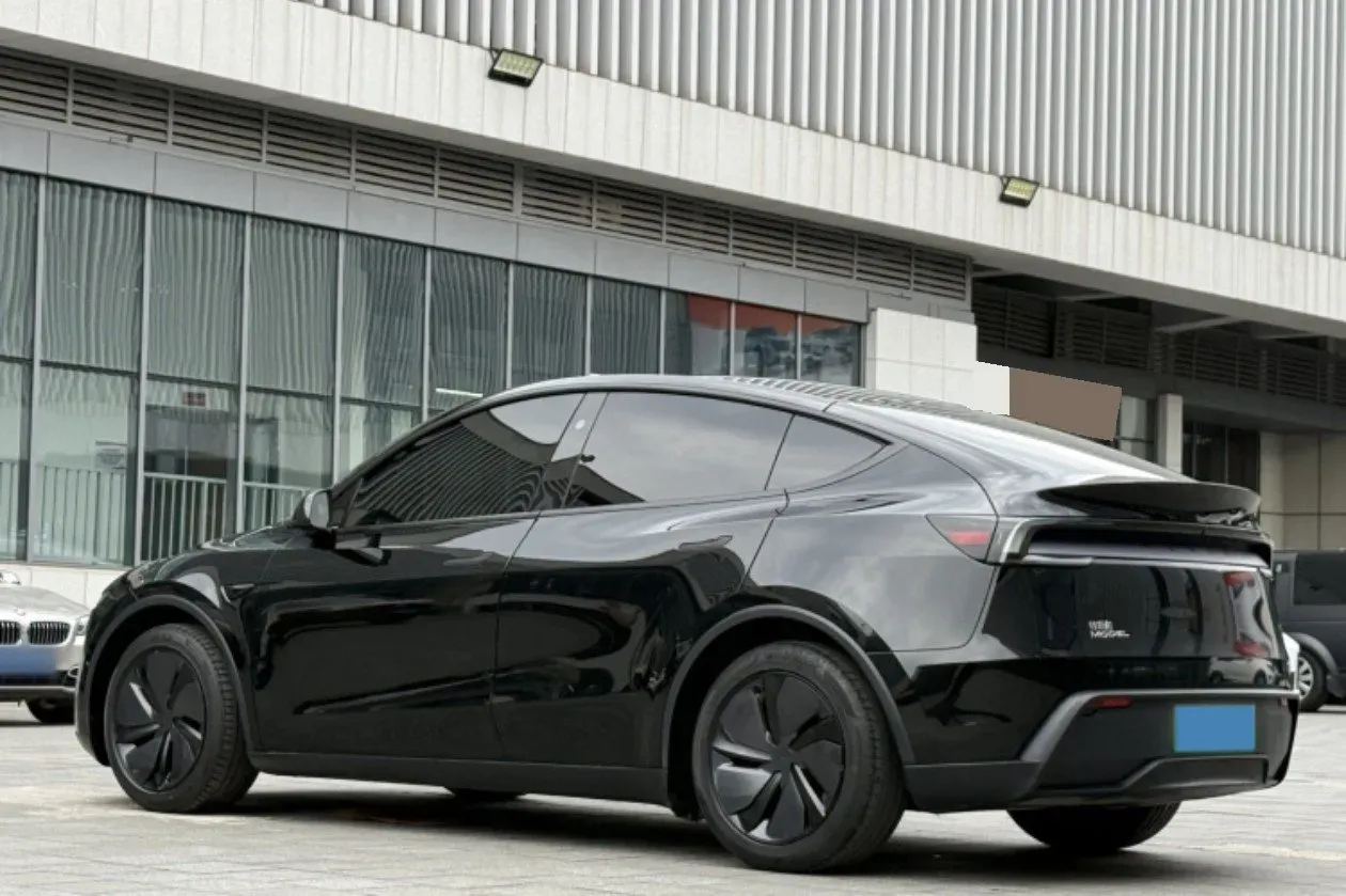 2026 Tesla Model Y BEV,autocango,china used car exporter,china ev exporter,chinese used car exporter,chinese used ev exporter