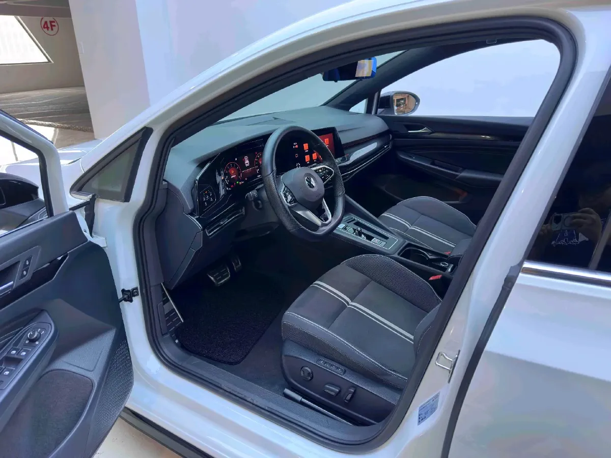 2021 Volkswagen Golf 1.4T 150HP L4 7DCT,autocango,china used car exporter,china ev exporter,chinese used car exporter,chinese used ev exporter