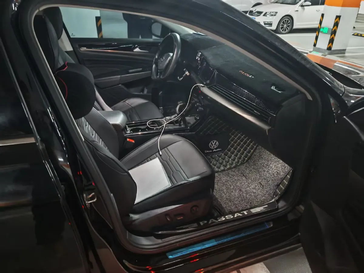 2019 Skoda Kodiak 2.0T 186HP L4 7DCT,autocango,china used car exporter,china ev exporter,chinese used car exporter,chinese used ev exporter