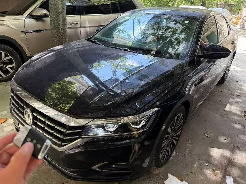 2019 Volvo V40 1.5T 152HP L4 6AT,autocango,china used car exporter,china ev exporter,chinese used car exporter,chinese used ev exporter