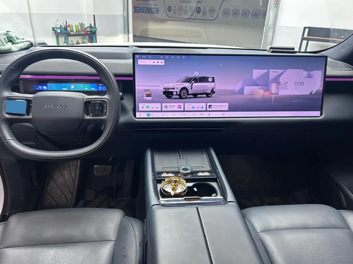 2025 LYNK&CO 900 2.0T 254HP L4 3DHT PHEV,autocango,china used car exporter,china ev exporter,chinese used car exporter,chinese used ev exporter