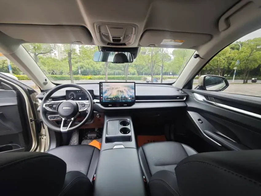 2024 Haval H6 1.5T 184HP L4 7DCT,autocango,china used car exporter,china ev exporter,chinese used car exporter,chinese used ev exporter