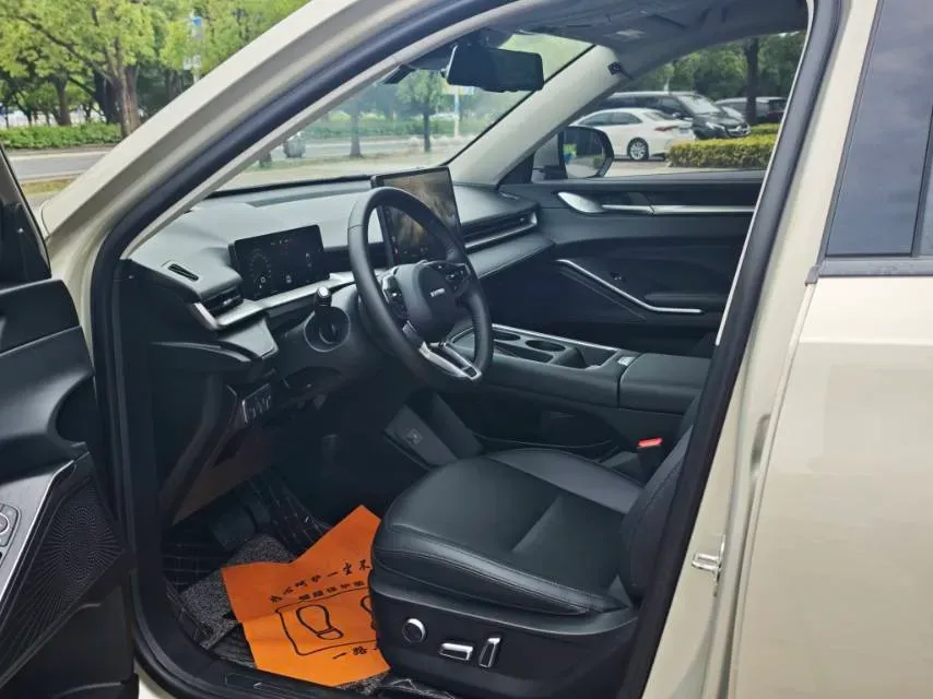2024 Haval H6 1.5T 184HP L4 7DCT,autocango,china used car exporter,china ev exporter,chinese used car exporter,chinese used ev exporter