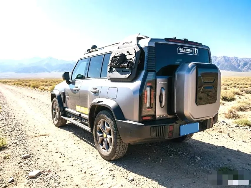 2023 Jetour Traveller 2.0T 254HP L4 7DCT,autocango,china used car exporter,china ev exporter,chinese used car exporter,chinese used ev exporter