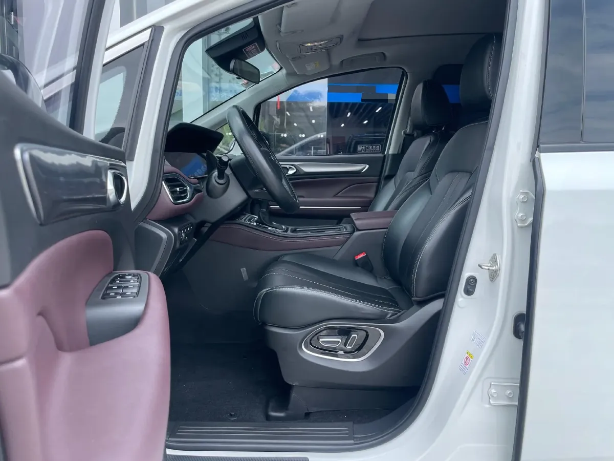 2021 GAC Trumpchi M6 1.5T 169HP L4 7DCT,autocango,china used car exporter,china ev exporter,chinese used car exporter,chinese used ev exporter