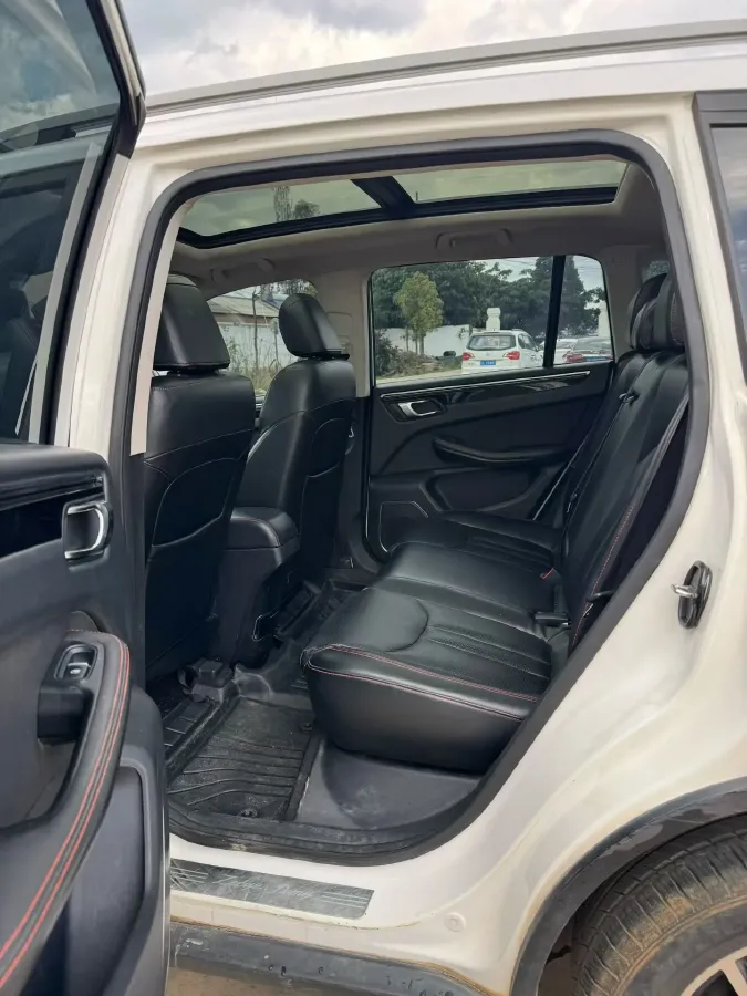 2017 Zotye Damy X5 1.5T 150HP L4 5MT,autocango,china used car exporter,china ev exporter,chinese used car exporter,chinese used ev exporter
