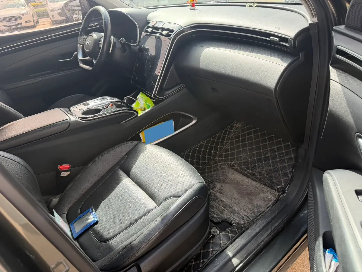 2021 Hyundai Tucson 1.5T 200HP L4 7DCT,autocango,china used car exporter,china ev exporter,chinese used car exporter,chinese used ev exporter