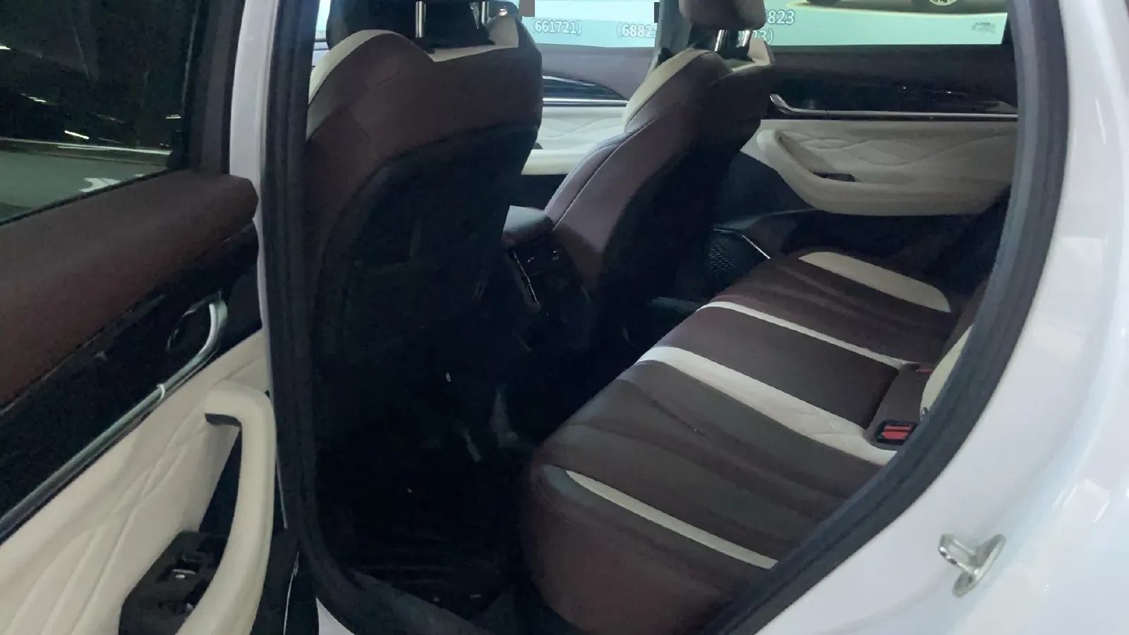 2021 Geely Monjaro 2.0T 218HP L4 7DCT,autocango,china used car exporter,china ev exporter,chinese used car exporter,chinese used ev exporter