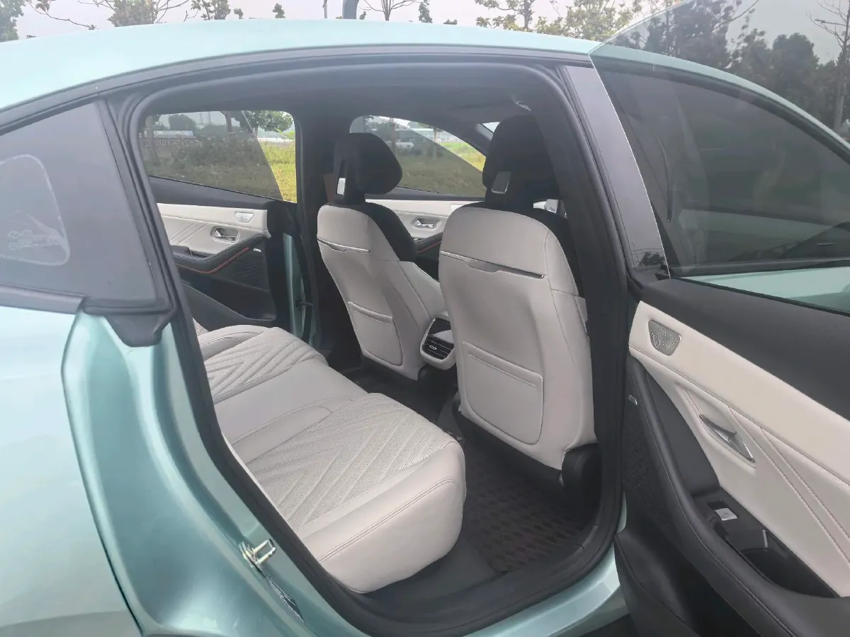 2023 Deepal SL03 1.5L 95HP L4 REEV 28.39KWH,autocango,china used car exporter,china ev exporter,chinese used car exporter,chinese used ev exporter