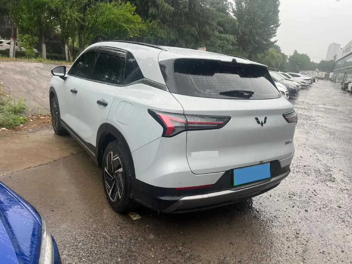 2024 WuLing XingGuangS BEV 60KWH,autocango,china used car exporter,china ev exporter,chinese used car exporter,chinese used ev exporter
