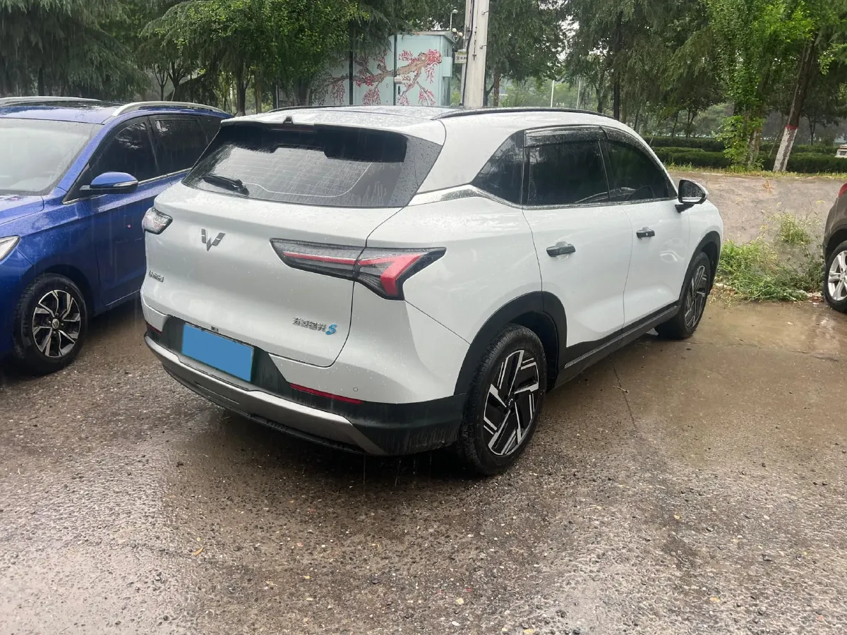 2024 WuLing XingGuangS BEV 60KWH,autocango,china used car exporter,china ev exporter,chinese used car exporter,chinese used ev exporter