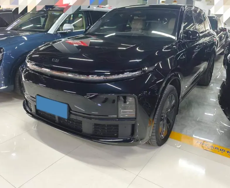 2023 Li L8 Range Extended 154HP REEV 40.9KWH,autocango,china used car exporter,china ev exporter,chinese used car exporter,chinese used ev exporter
