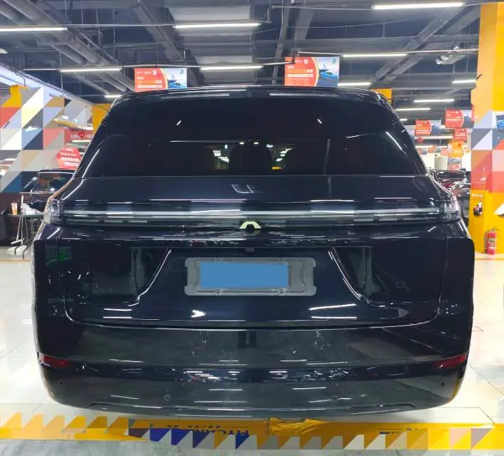 2023 Li L8 Range Extended 154HP REEV 40.9KWH,autocango,china used car exporter,china ev exporter,chinese used car exporter,chinese used ev exporter