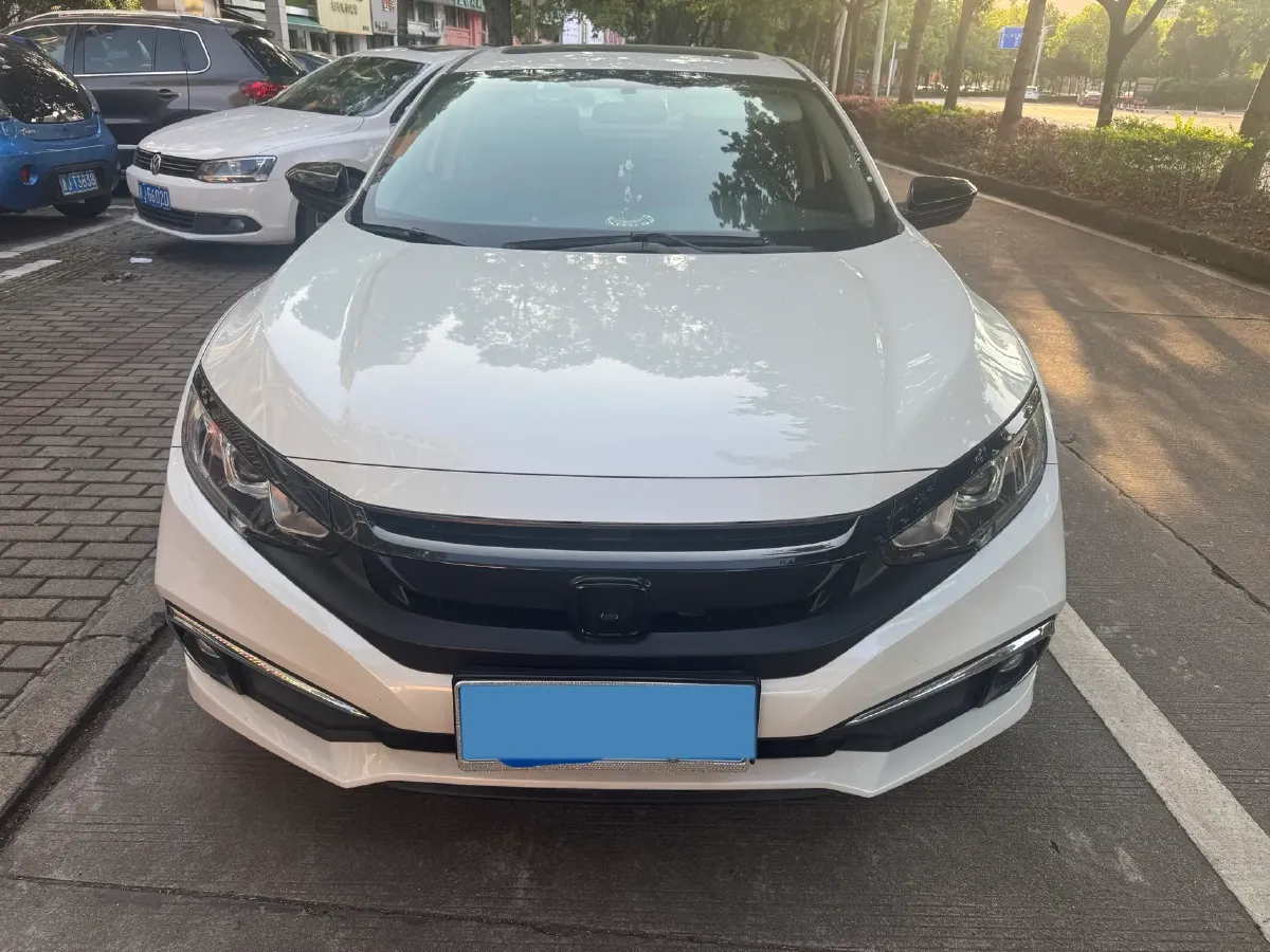 2019 Honda Civic 1.5T 177HP L4 CVT,autocango,china used car exporter,china ev exporter,chinese used car exporter,chinese used ev exporter