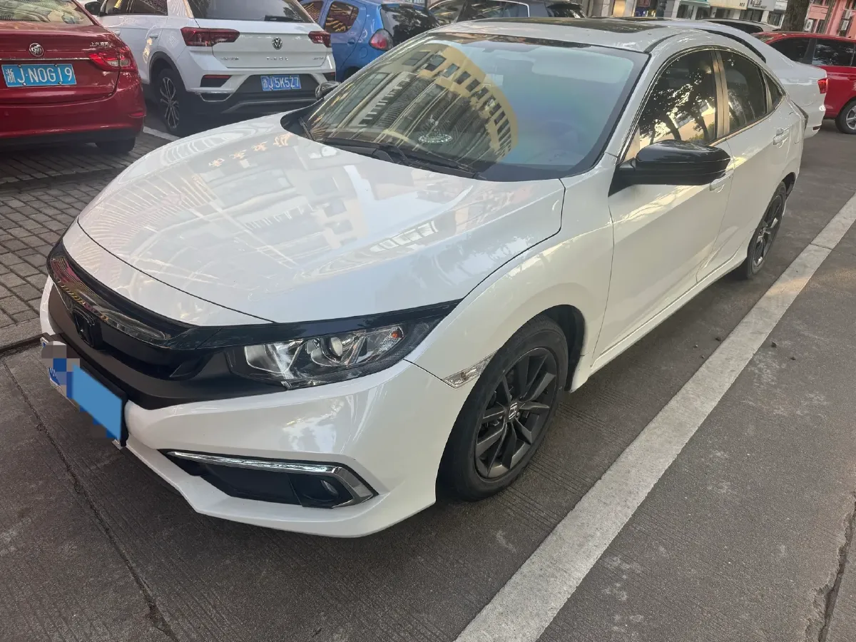 2019 Honda Civic 1.5T 177HP L4 CVT,autocango,china used car exporter,china ev exporter,chinese used car exporter,chinese used ev exporter