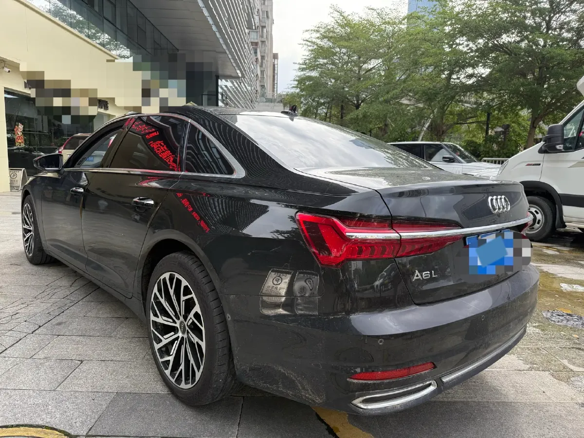 2021 Audi A6L 2.0T 224HP L4 7DCT,autocango,china used car exporter,china ev exporter,chinese used car exporter,chinese used ev exporter