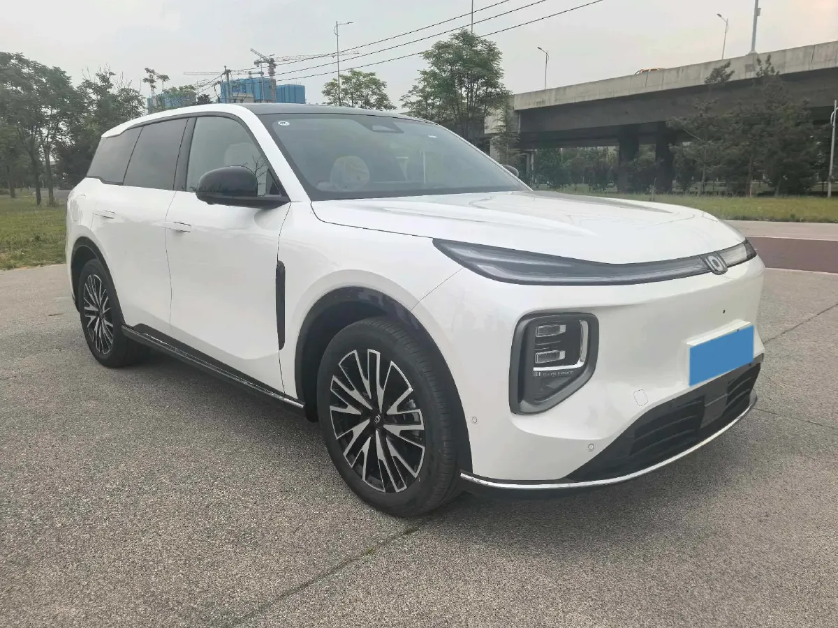 2025 ChangAn QiYuan Q07 1.5L 98HP L4 E-CVT PHEV,autocango,china used car exporter,china ev exporter,chinese used car exporter,chinese used ev exporter