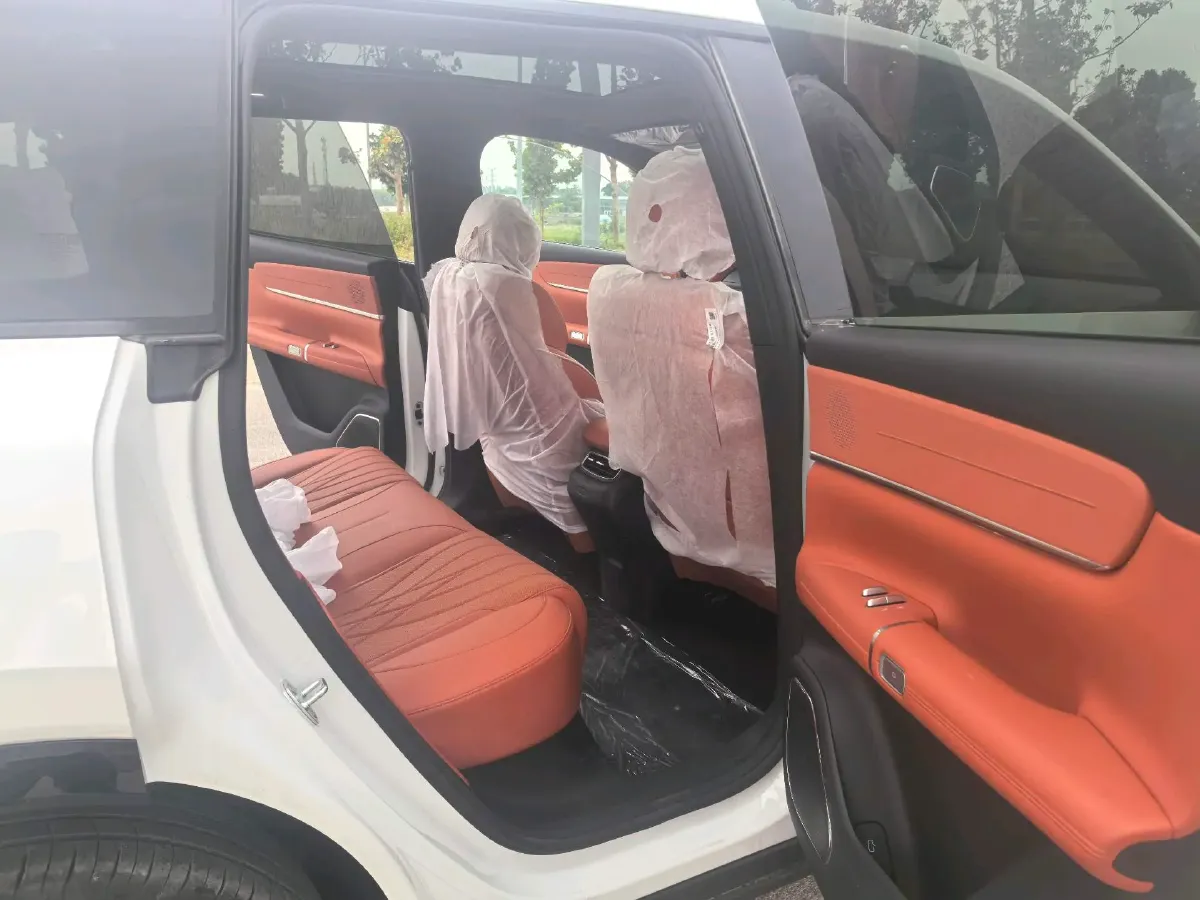 2025 ChangAn QiYuan Q07 1.5L 98HP L4 E-CVT PHEV,autocango,china used car exporter,china ev exporter,chinese used car exporter,chinese used ev exporter