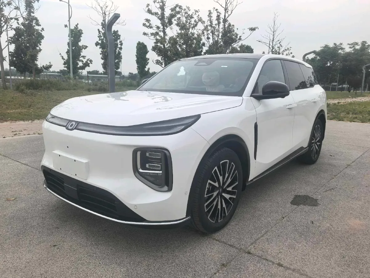 2025 ChangAn QiYuan Q07 1.5L 98HP L4 E-CVT PHEV,autocango,china used car exporter,china ev exporter,chinese used car exporter,chinese used ev exporter