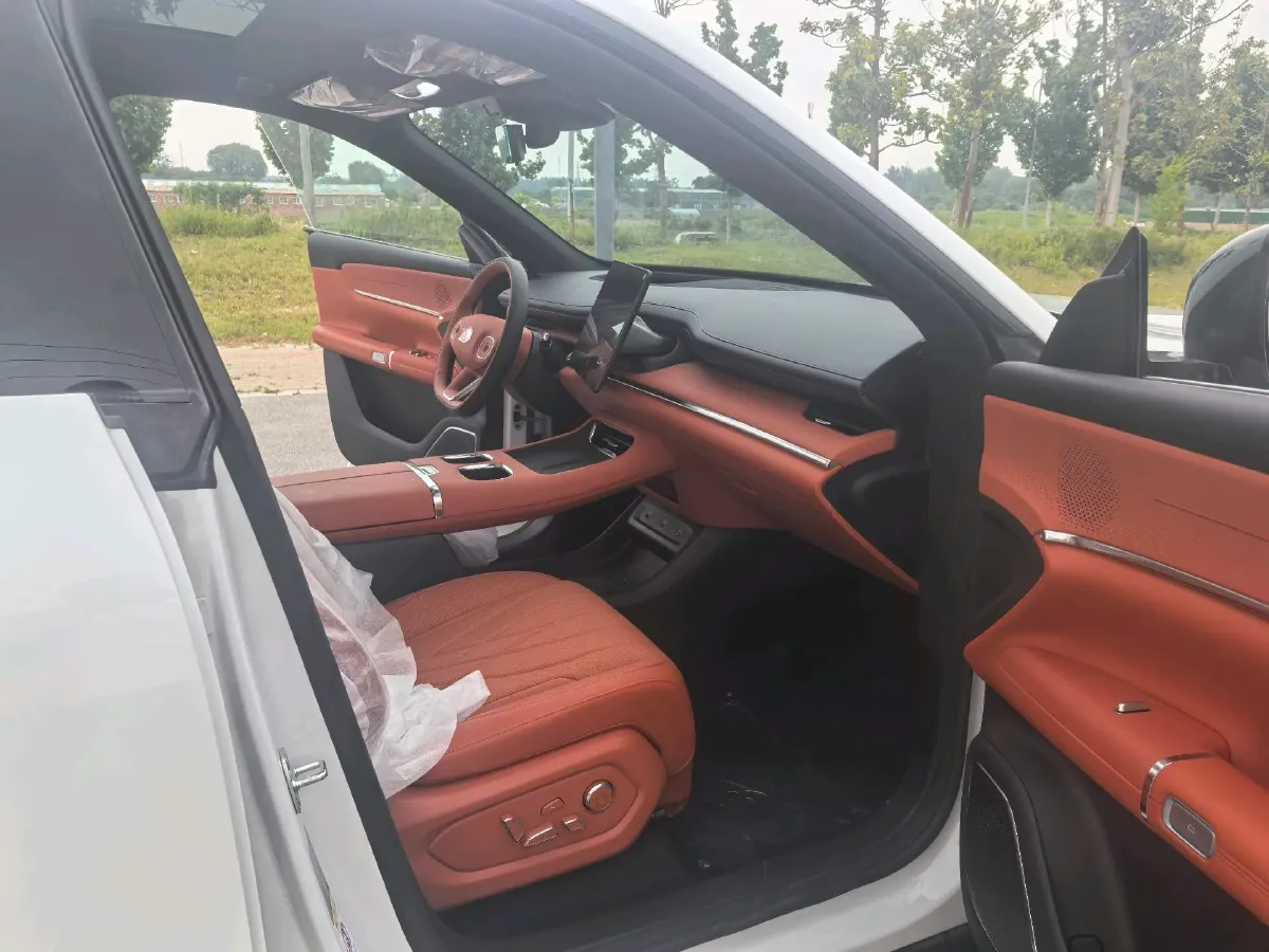 2025 ChangAn QiYuan Q07 1.5L 98HP L4 E-CVT PHEV,autocango,china used car exporter,china ev exporter,chinese used car exporter,chinese used ev exporter