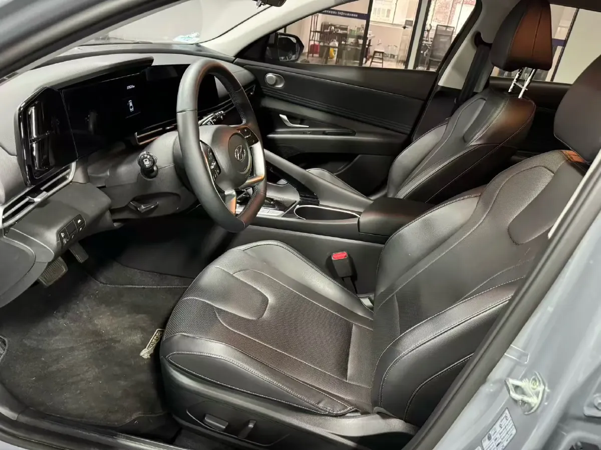 2022 Hyundai Elantra 1.5L 115HP L4 CVT,autocango,china used car exporter,china ev exporter,chinese used car exporter,chinese used ev exporter