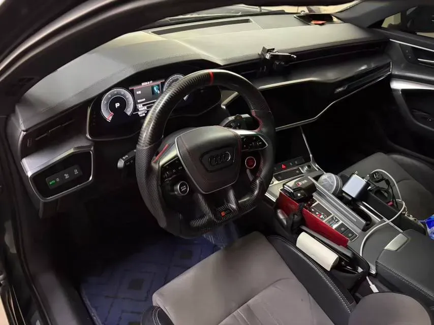 2019 Mercedes-Benz GLC Class 2.0T 245HP L4 9AT,autocango,china used car exporter,china ev exporter,chinese used car exporter,chinese used ev exporter