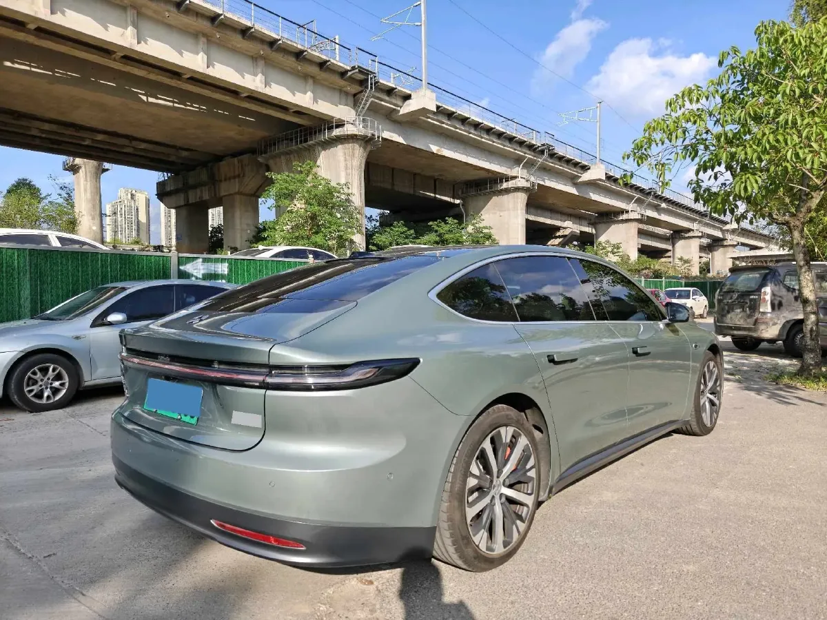 2021 Volkswagen ID.6 Crozz BEV 84.8KWH,autocango,china used car exporter,china ev exporter,chinese used car exporter,chinese used ev exporter