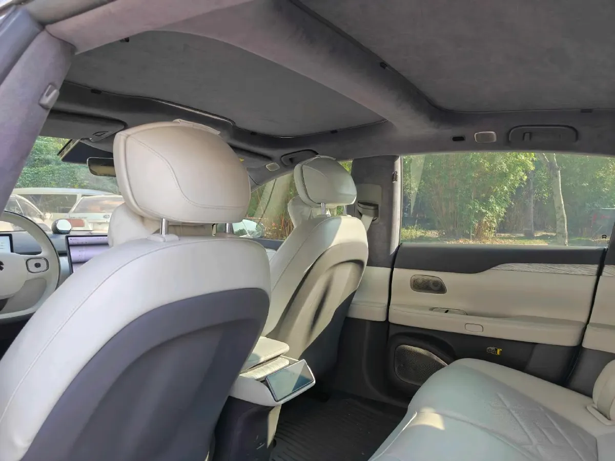 2021 Volkswagen ID.6 Crozz BEV 84.8KWH,autocango,china used car exporter,china ev exporter,chinese used car exporter,chinese used ev exporter
