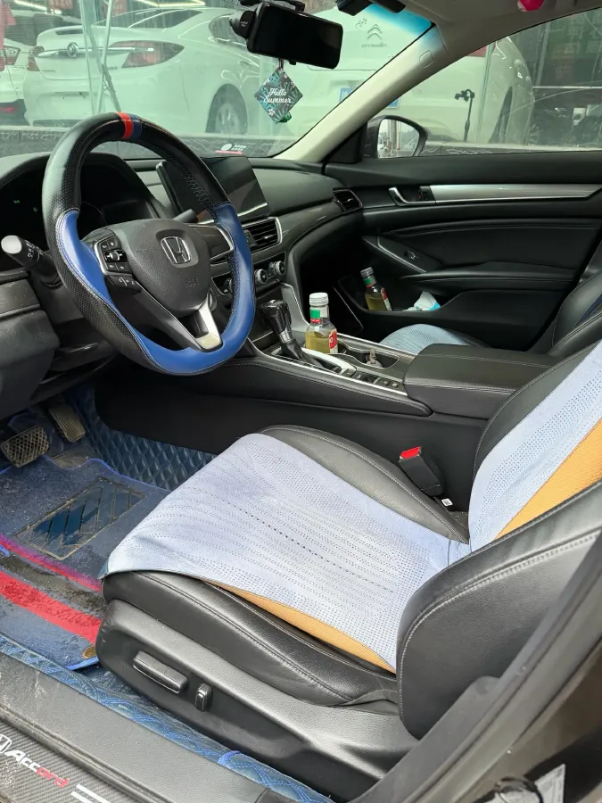 2022 Honda Accord 1.5T 194HP L4 CVT,autocango,china used car exporter,china ev exporter,chinese used car exporter,chinese used ev exporter