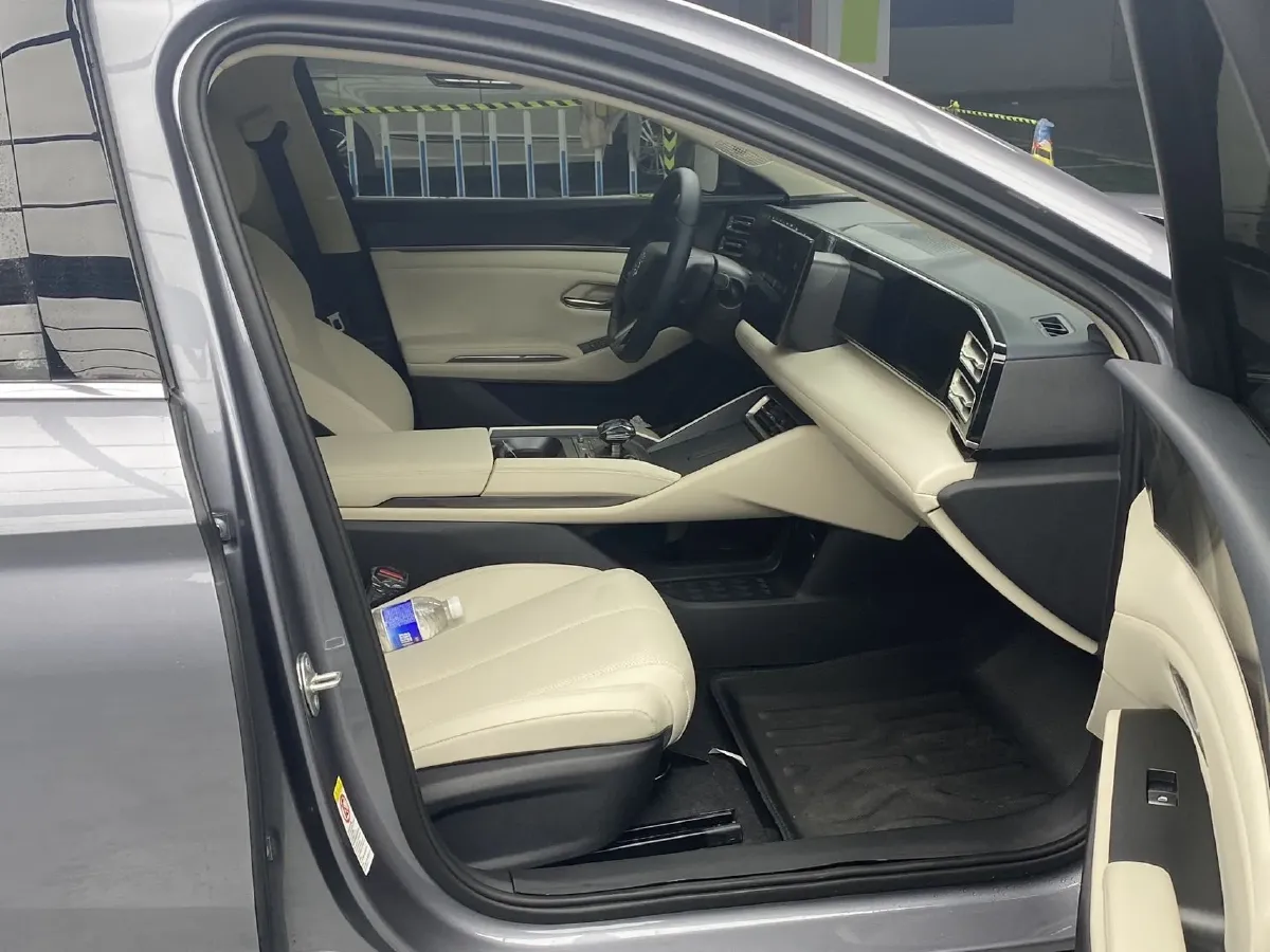 2024 BYD QinL 1.5L 101HP L4 E-CVT PHEV 10.08KWH,autocango,china used car exporter,china ev exporter,chinese used car exporter,chinese used ev exporter