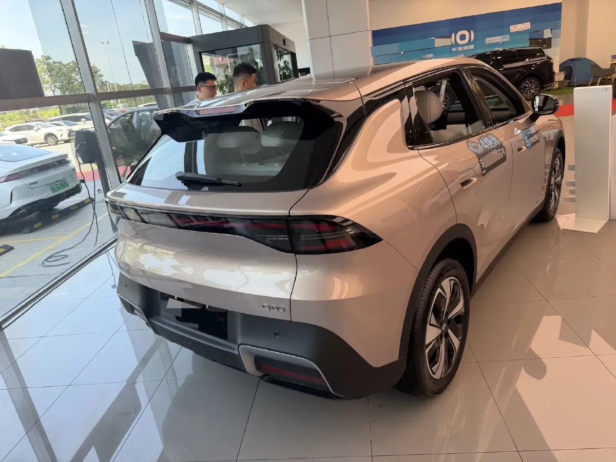 2026 Ruichi Auto EC75 BEV,autocango,china used car exporter,china ev exporter,chinese used car exporter,chinese used ev exporter