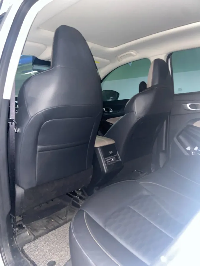 2022 ChangAn Oshan X7 Plus 1.5T 188HP L4 7DCT,autocango,china used car exporter,china ev exporter,chinese used car exporter,chinese used ev exporter