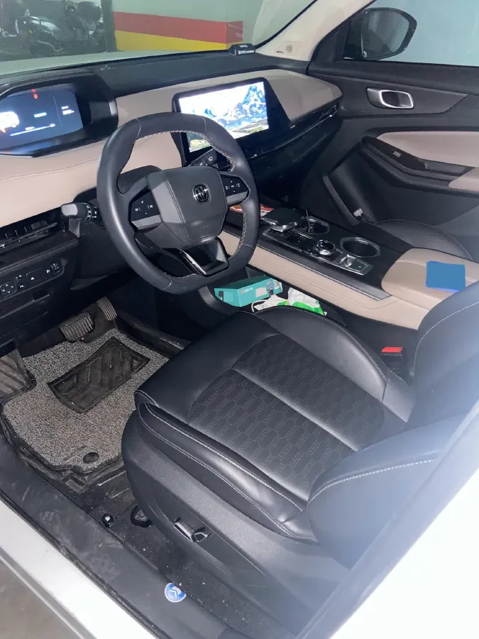 2022 ChangAn Oshan X7 Plus 1.5T 188HP L4 7DCT,autocango,china used car exporter,china ev exporter,chinese used car exporter,chinese used ev exporter
