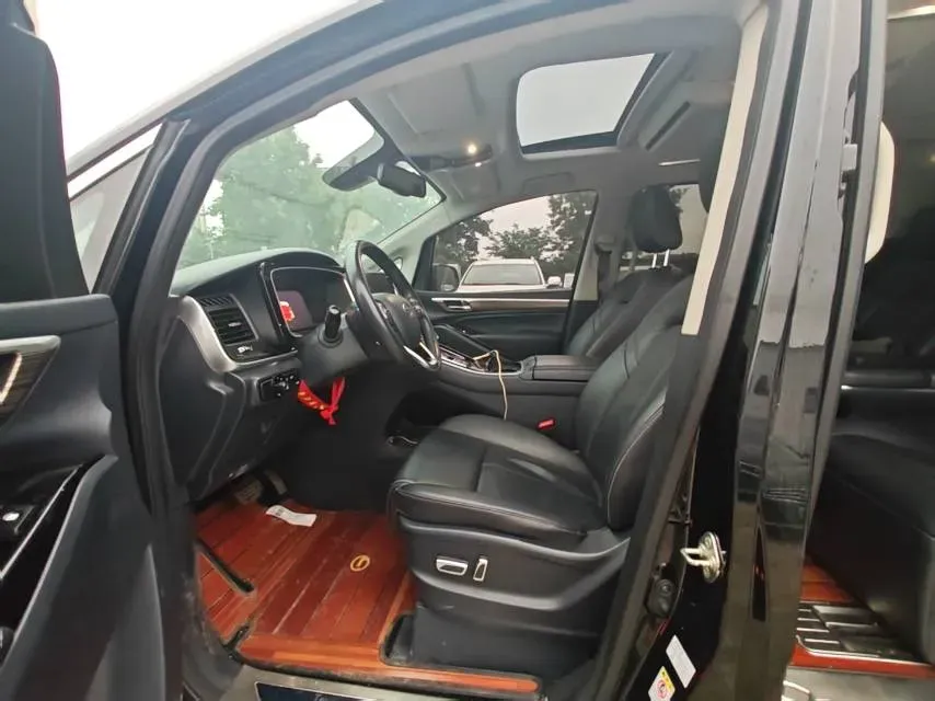 2021 GAC Trumpchi M8 2.0T 252HP L4 8AT,autocango,china used car exporter,china ev exporter,chinese used car exporter,chinese used ev exporter