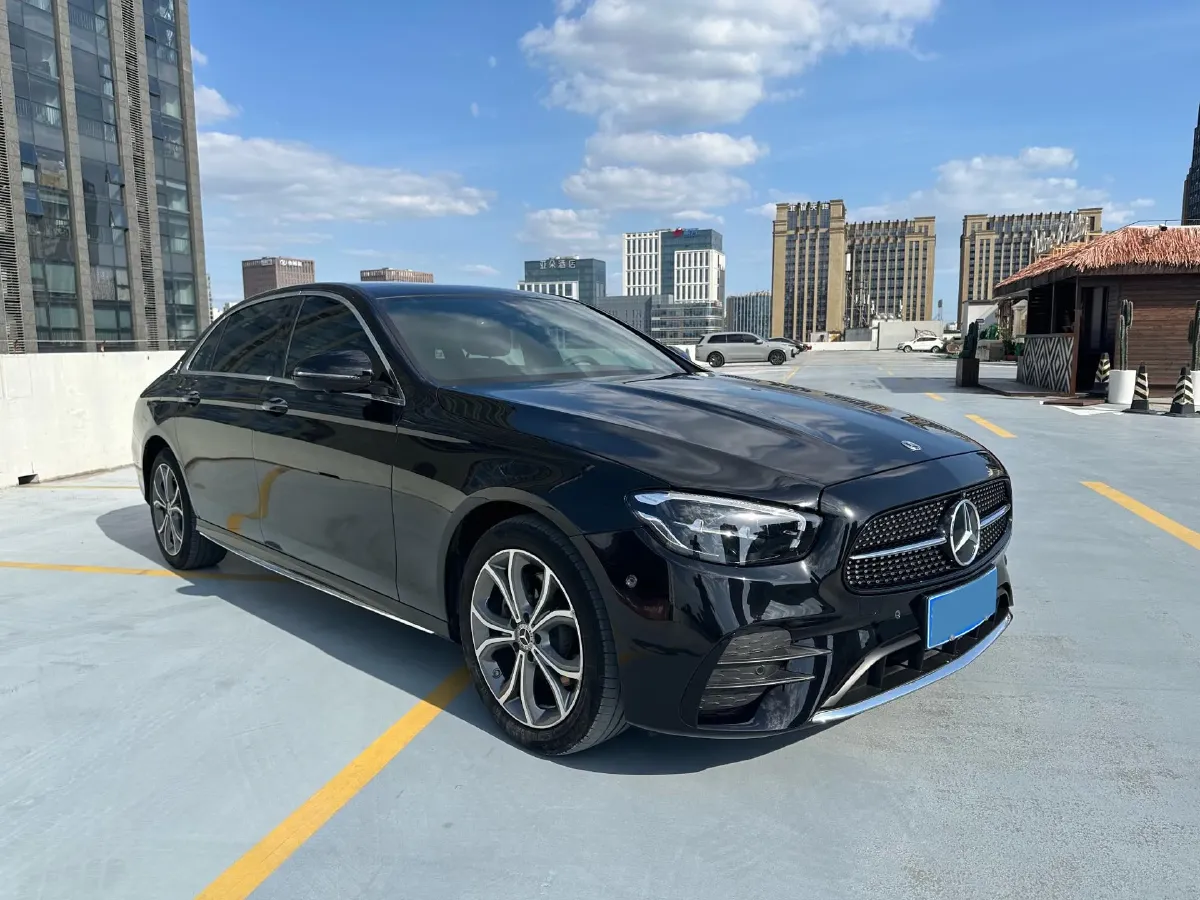 2023 Mercedes-Benz E Class 2.0T 258HP L4 9AT,autocango,china used car exporter,china ev exporter,chinese used car exporter,chinese used ev exporter