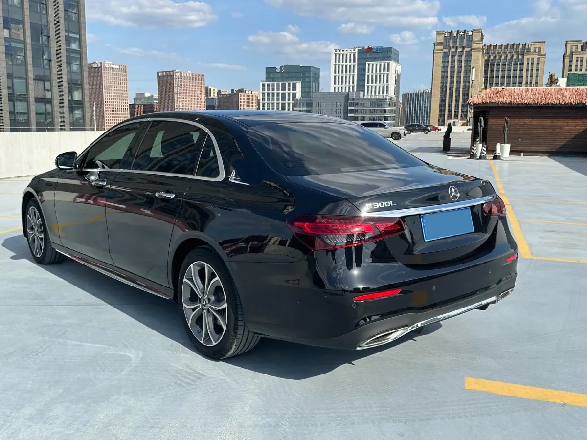 2023 Mercedes-Benz E Class 2.0T 258HP L4 9AT,autocango,china used car exporter,china ev exporter,chinese used car exporter,chinese used ev exporter