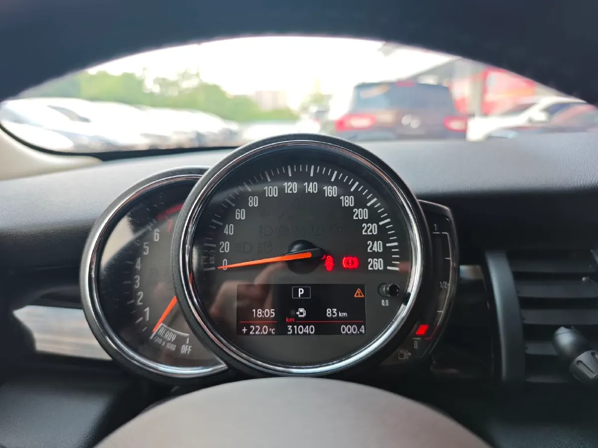 2019 MINI MINI 1.5T 136HP L3 7DCT,autocango,china used car exporter,china ev exporter,chinese used car exporter,chinese used ev exporter