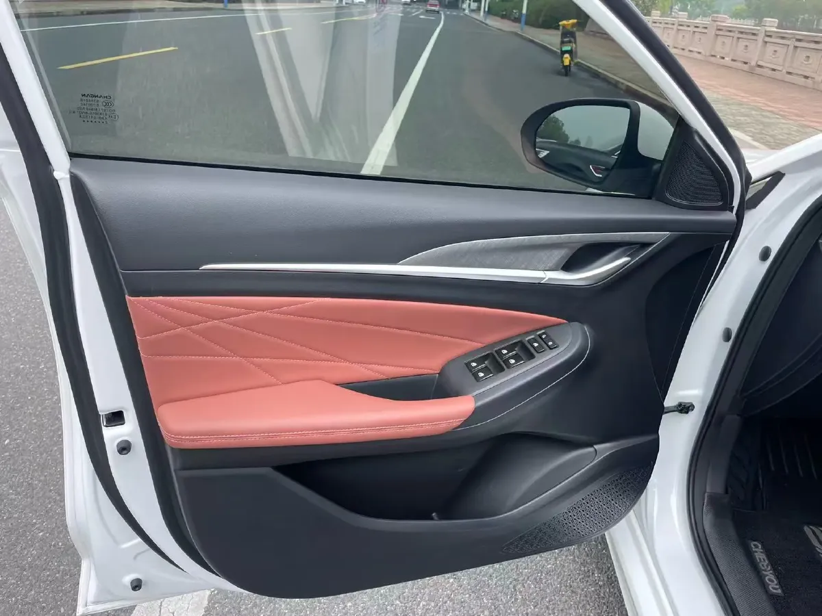2022 ChangAn Eado 1.4T 160HP L4 7DCT,autocango,china used car exporter,china ev exporter,chinese used car exporter,chinese used ev exporter