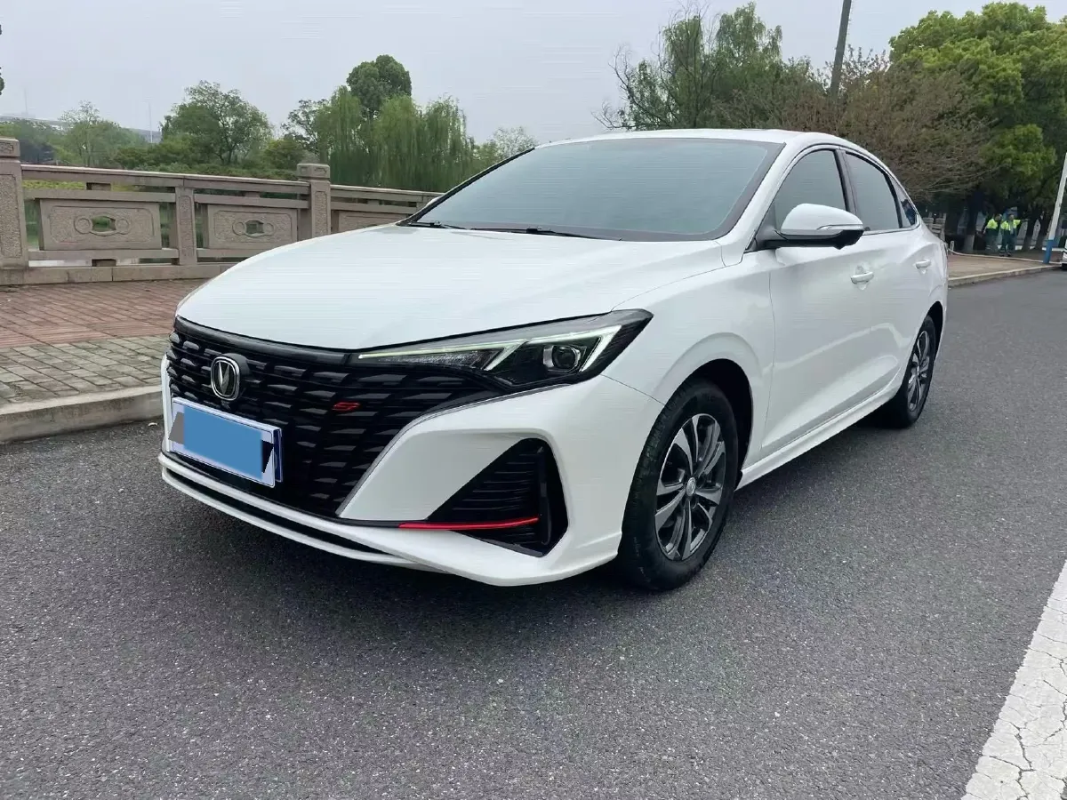 2022 ChangAn Eado 1.4T 160HP L4 7DCT,autocango,china used car exporter,china ev exporter,chinese used car exporter,chinese used ev exporter