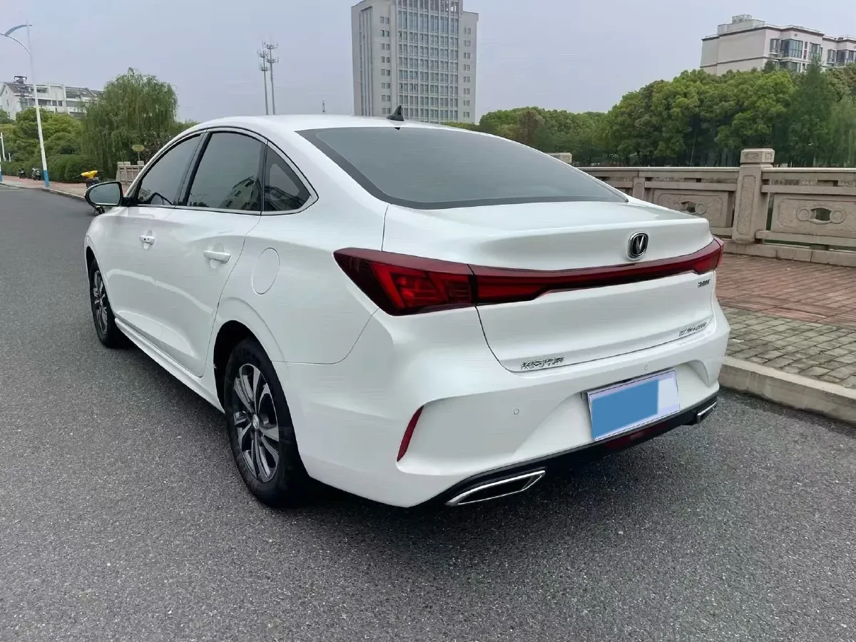 2022 ChangAn Eado 1.4T 160HP L4 7DCT,autocango,china used car exporter,china ev exporter,chinese used car exporter,chinese used ev exporter