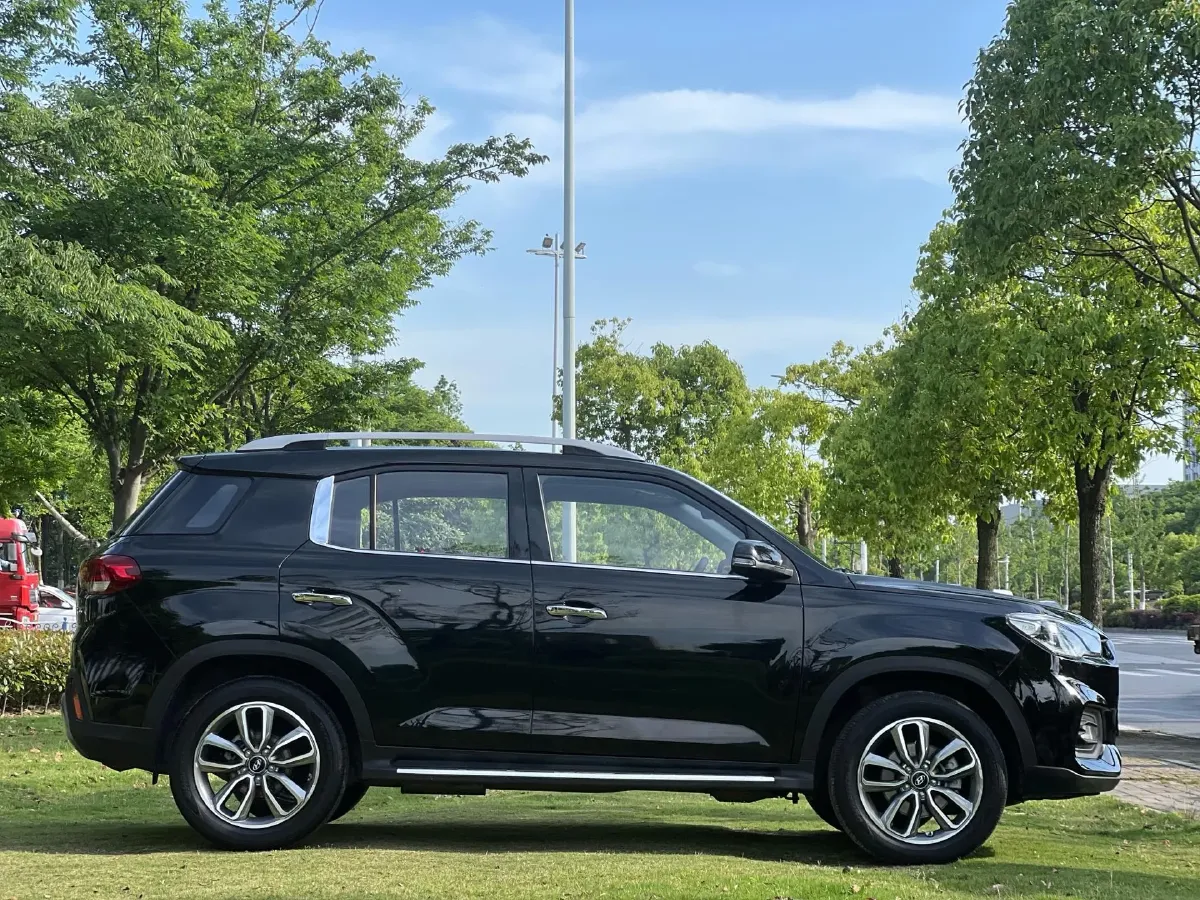 2018 Hyundai ix35 2.0L 160HP L4 6AT,autocango,china used car exporter,china ev exporter,chinese used car exporter,chinese used ev exporter
