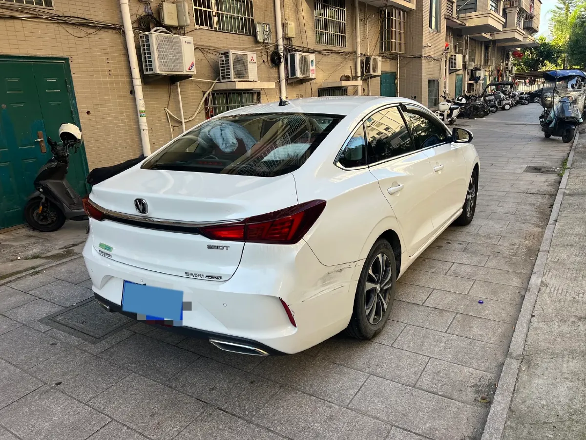 2021 ChangAn Eado 1.4T 160HP L4 7DCT,autocango,china used car exporter,china ev exporter,chinese used car exporter,chinese used ev exporter
