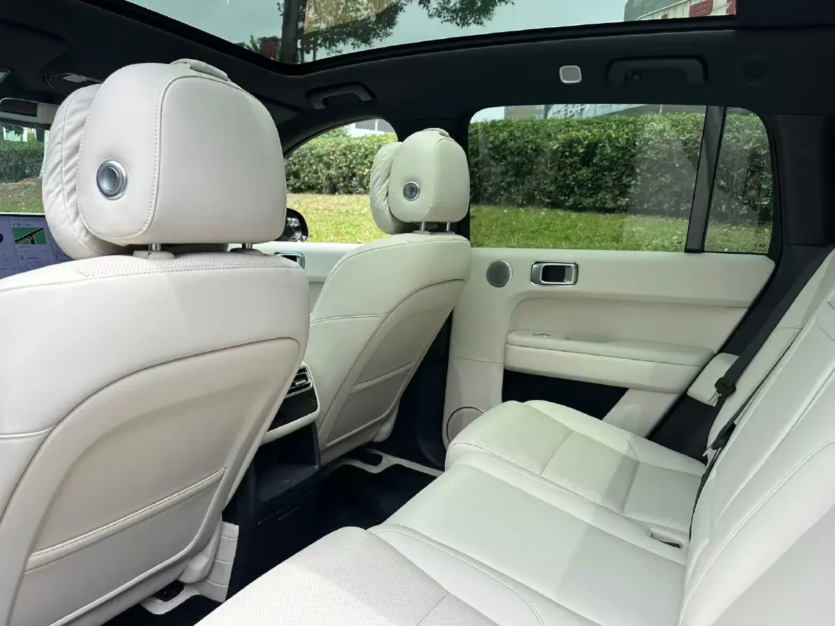 2024 Li L6 Range Extended 154HP L4 REEV 36.8KWH,autocango,china used car exporter,china ev exporter,chinese used car exporter,chinese used ev exporter