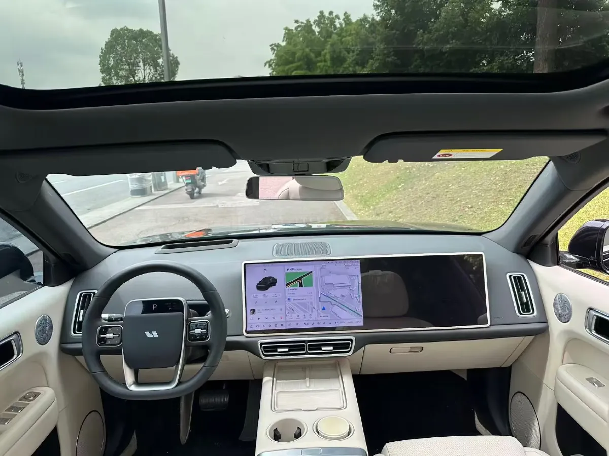 2024 Li L6 Range Extended 154HP L4 REEV 36.8KWH,autocango,china used car exporter,china ev exporter,chinese used car exporter,chinese used ev exporter
