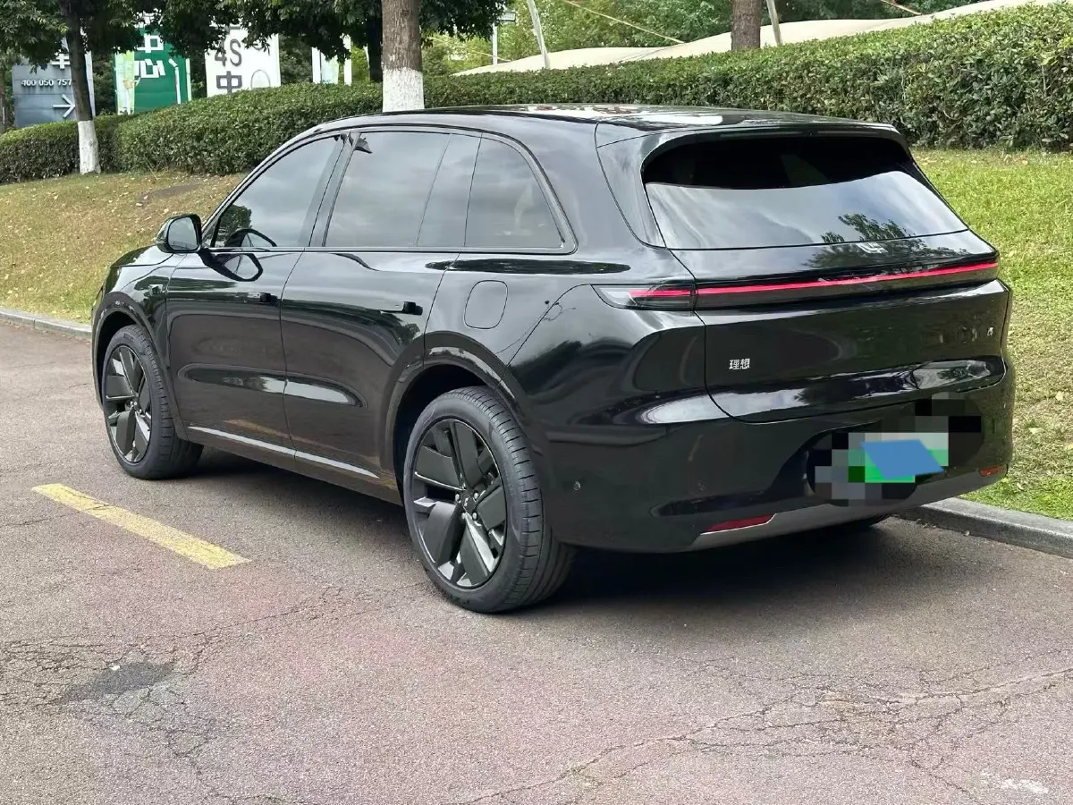 2024 Li L6 Range Extended 154HP L4 REEV 36.8KWH,autocango,china used car exporter,china ev exporter,chinese used car exporter,chinese used ev exporter