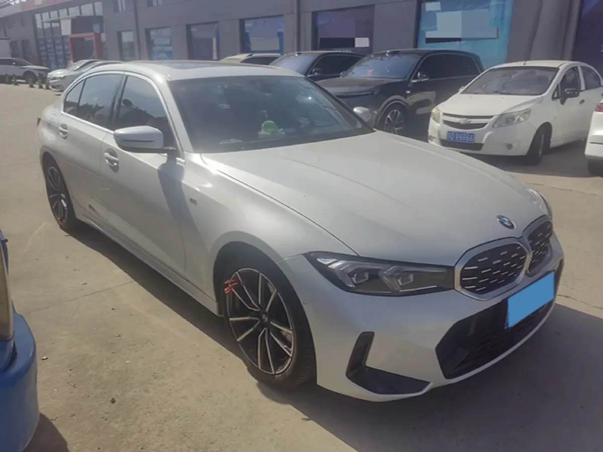 2023 BMW 3 Series 2.0T 184HP L4 8AT,autocango,china used car exporter,china ev exporter,chinese used car exporter,chinese used ev exporter